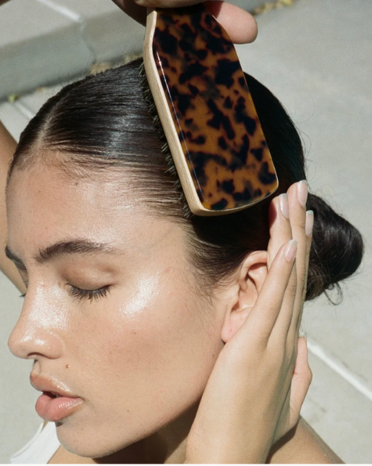 Mini Boar Bristle Brush in Tortoise